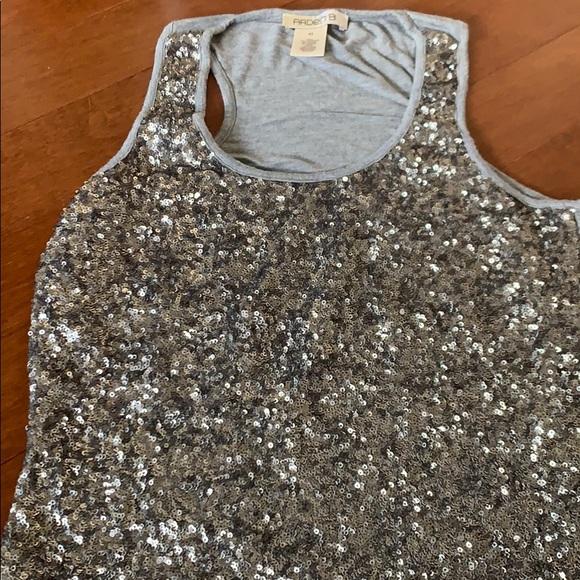 Silver sequin sparkly tank top - Picture 2 of 5